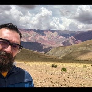 Meet your Posher, Darío